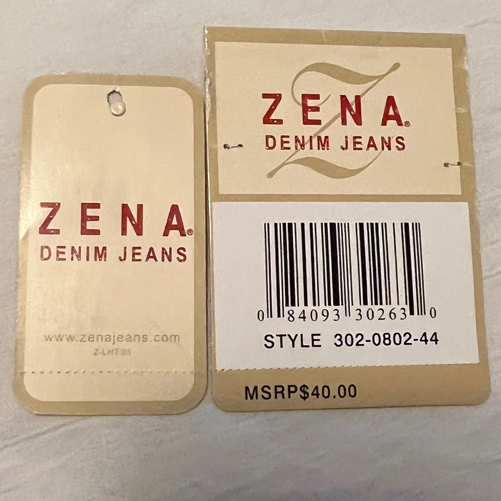 Zena Baby Blue NWOT Corduroy Texture Stretch Capri Pants, Size 12